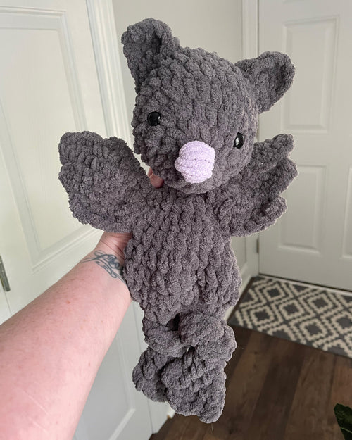 Bat Lovey